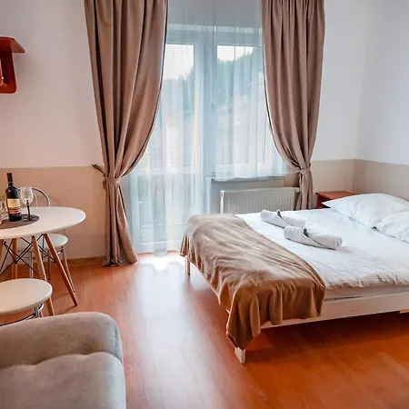 Bed & Breakfast Na Stoku 3*